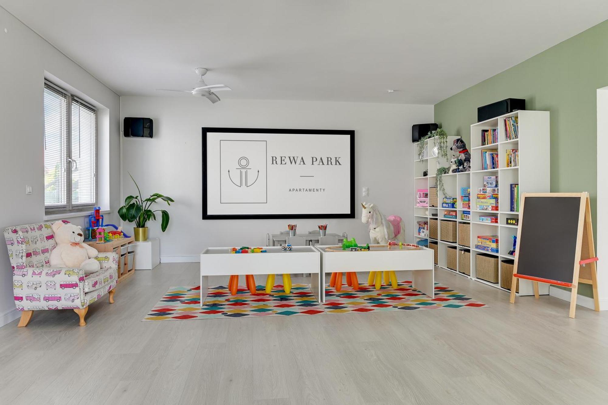 Rewa Park Apartment Екстериор снимка